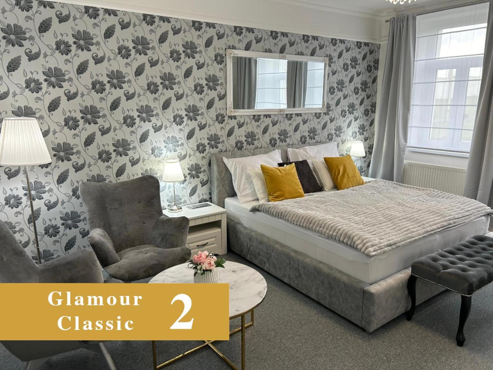 Efipa Glamour Apartments Пльзень Экстерьер фото